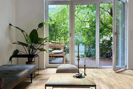 Haus zum Mieten in Berlin 4.180 € 162.91 m²