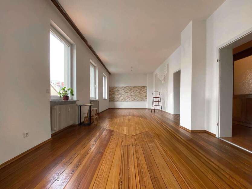 Wohnung zum Mieten in Kaiserslautern 1.950 € 209 m² 6 zimmer