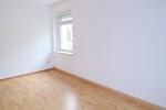 Etagenwohnung Werdau - 4 Zimmer, 89 m&sup2;, 490&euro; | Angebot:23779156