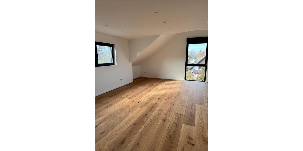 Dachgeschoßwohnung Offenbach am Main Buchrain - 2 Zimmer, 79 m&sup2;, 1.460&euro; | Angebot:25045907