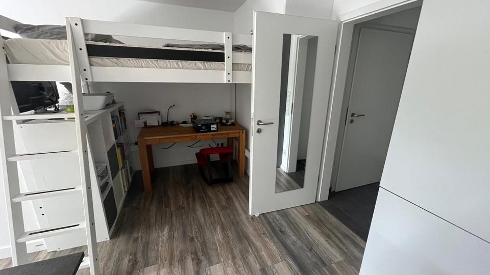 EinZimmerwohnung in Kiel Russee