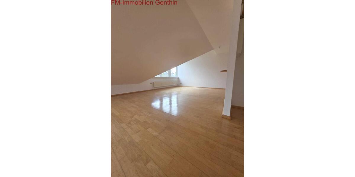Dachgeschoßwohnung Genthin - 1 Zimmer, 50 m&sup2;, 350&euro; | Angebot:26487351
