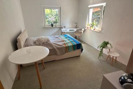 Zimmer in WG zu vermieten ab 1 Januar 2026 mit Garten zimmer