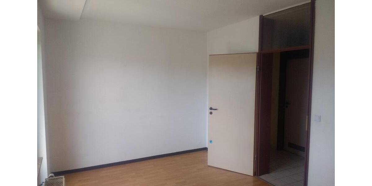 Etagenwohnung Trier Kürenz - 2 Zimmer, 42 m&sup2;, 510&euro; | Angebot:24744184