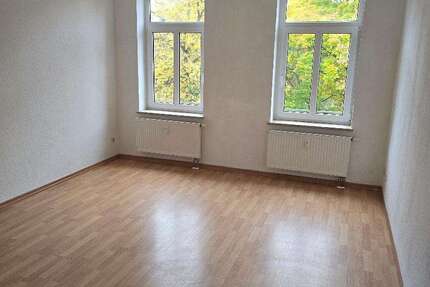 Wohnung zum Mieten in Plauen 308 € 55.95 m² 2 zimmer