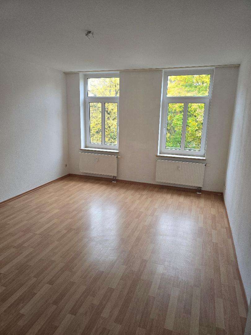 Wohnung zum Mieten in Plauen 308 € 55.95 m² 2 zimmer