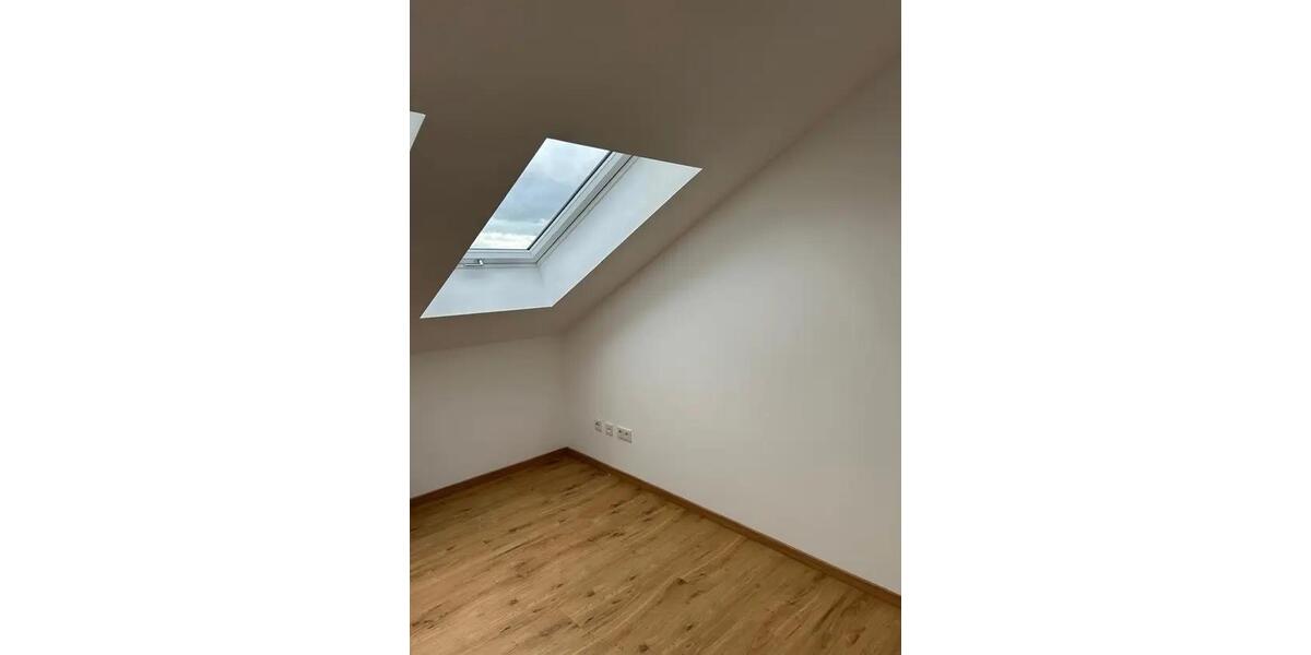 Maisonettenwohnung Neunkirchen Heinitz - 4 Zimmer, 117 m&sup2;, 1.400&euro; | Angebot:26588201