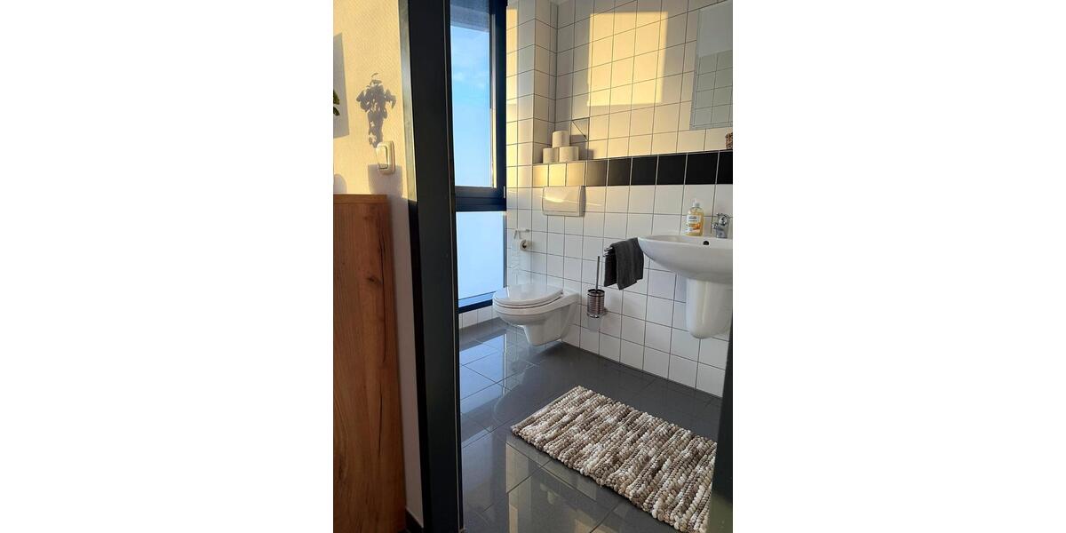 Wohnen auf Zeit Ludwigsfelde - 5 Zimmer, 188 m&sup2;, 20&euro; | Angebot:23515395