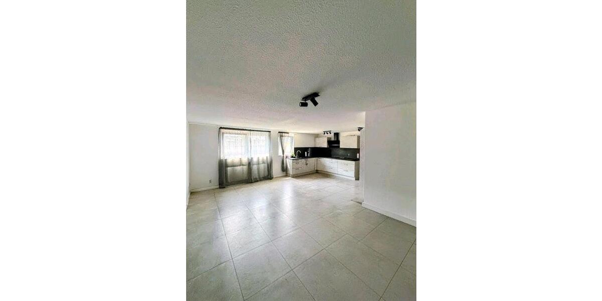 Etagenwohnung Linkenheim-Hochstetten Hochstetten - 2 Zimmer, 65 m&sup2;, 1.200&euro; | Angebot:24625479