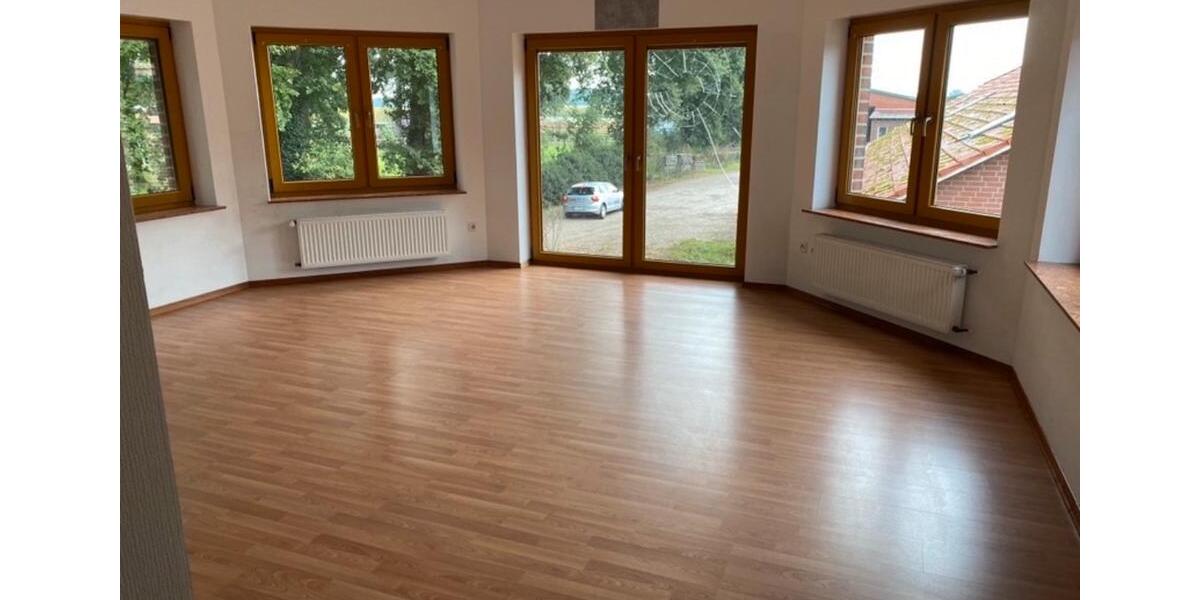 Dachgeschoßwohnung Werlte - 5 Zimmer, 160 m&sup2;, 1.250&euro; | Angebot:24652093