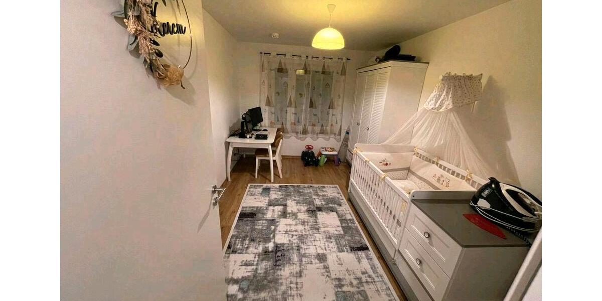 Etagenwohnung Offenburg - 3 Zimmer, 80 m&sup2;, 1.266&euro; | Angebot:26626692