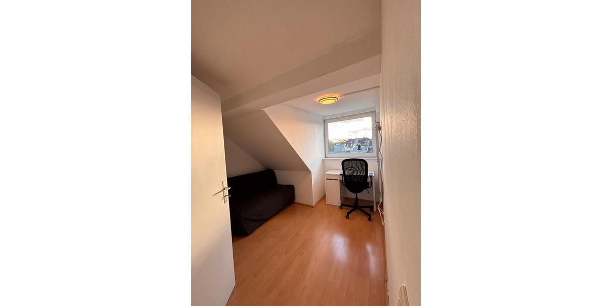 Wohnen auf Zeit Mönchengladbach West - 10 Zimmer, 75 m&sup2;, 595&euro; | Angebot:26555332