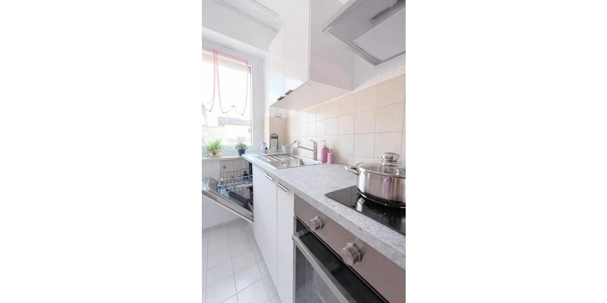 Erdgeschoßwohnung Friedrichshafen - 3 Zimmer, 75 m&sup2;, 2.650&euro; | Angebot:25209879