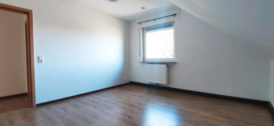 Etagenwohnung Saterland - 2 Zimmer, 95 m&sup2;, 690&euro; | Angebot:26237601