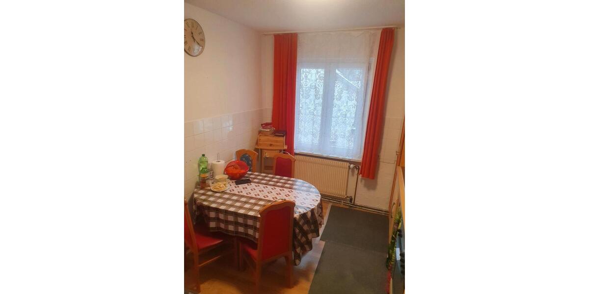 Wohnung zu vermieten . 4 zimmer