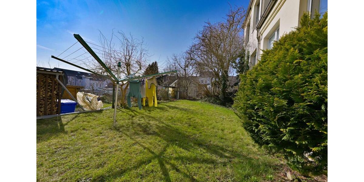 Etagenwohnung Hohenstein-Ernstthal Ernstthal - 3 Zimmer, 63 m&sup2;, 345&euro; | Angebot:26001486