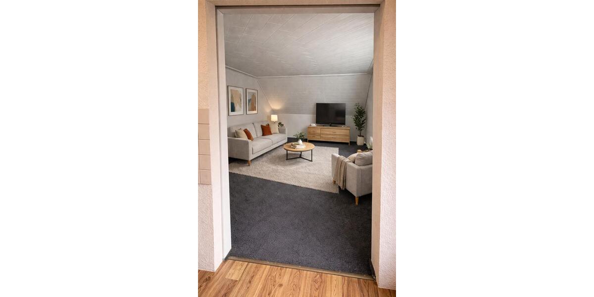 Etagenwohnung Rees - 7 Zimmer, 120 m&sup2;, 1.020&euro; | Angebot:24741288