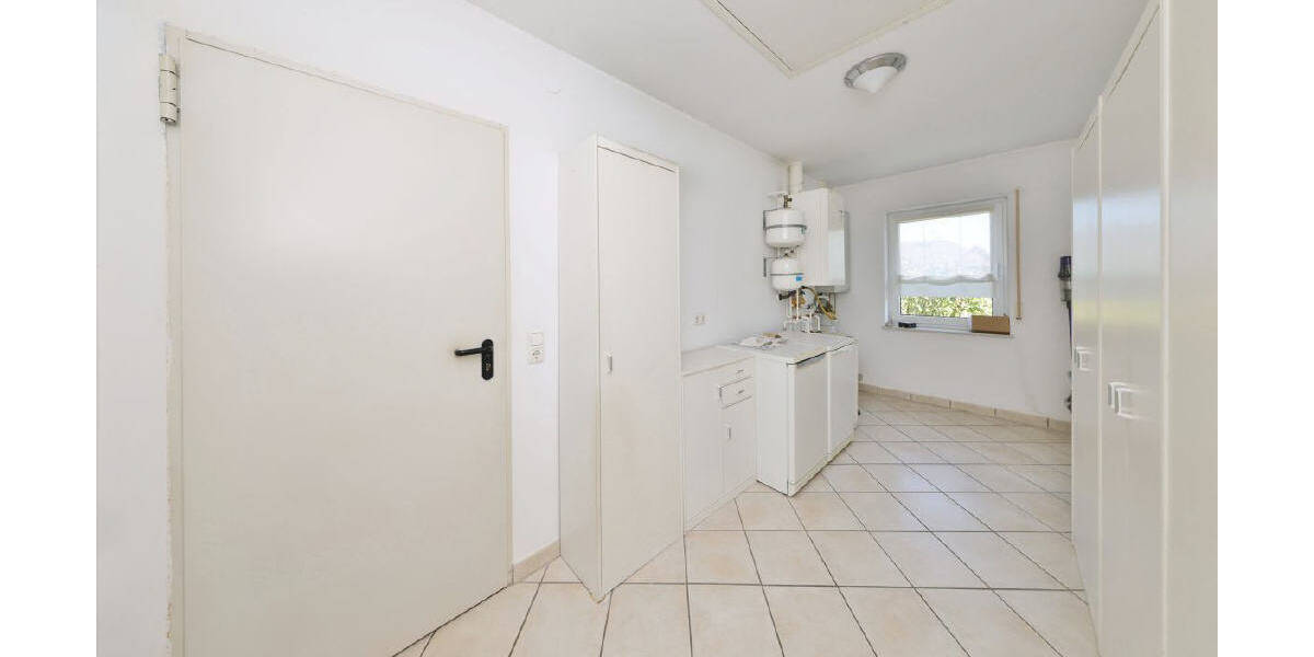 Einfamilienhaus Schortens-Middelsfähr Ostiem - 4 Zimmer, 119 m&sup2;, 1.200&euro; | Angebot:26731319