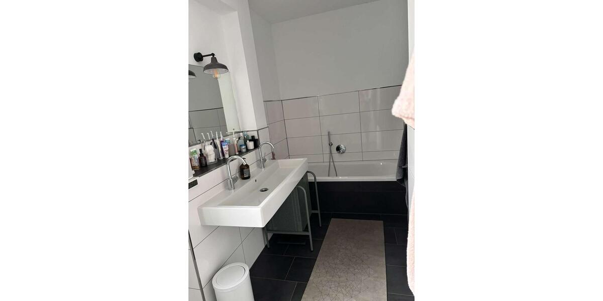 Doppelhaushälfte Bad Soden am Taunus - 6 Zimmer, 160 m&sup2;, 3.350&euro; | Angebot:24831805