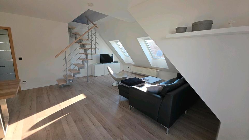 Vollständig renovierte vollmöbilierte 2 12 Wohnung 2 zimmer