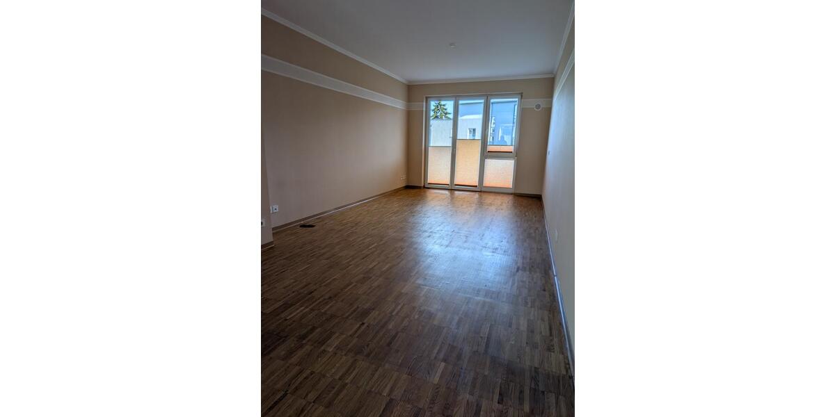 Etagenwohnung Ratzeburg - 3 Zimmer, 74 m&sup2;, 660&euro; | Angebot:26111721