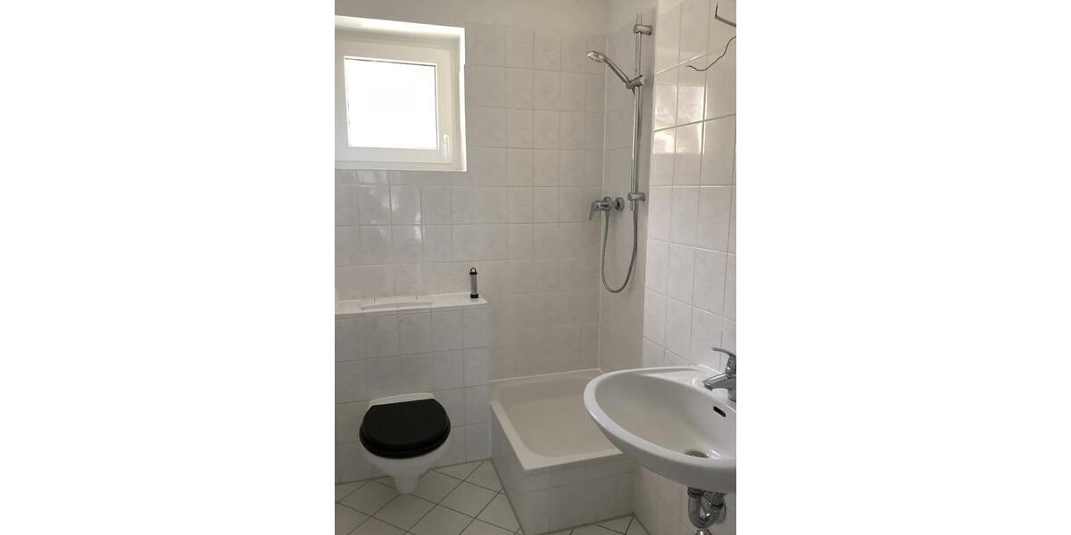 Etagenwohnung Magdeburg Brückfeld - 2 Zimmer, 46 m&sup2;, 303&euro; | Angebot:26644725