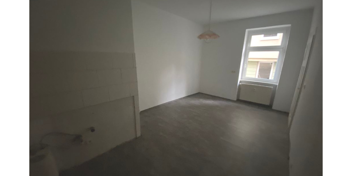 Etagenwohnung Weimar Westvorstadt - 2 Zimmer, 65 m&sup2;, 695&euro; | Angebot:24671072