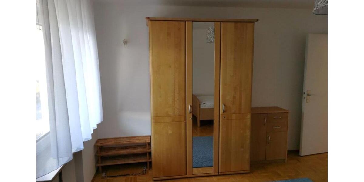 Freundliches WG-Zimmer möbl. in Trudering 1 zimmer
