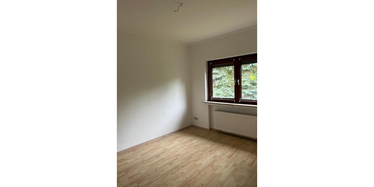 Etagenwohnung Hamburg Billstedt - 4 Zimmer, 120 m&sup2;, 2.500&euro; | Angebot:26368647