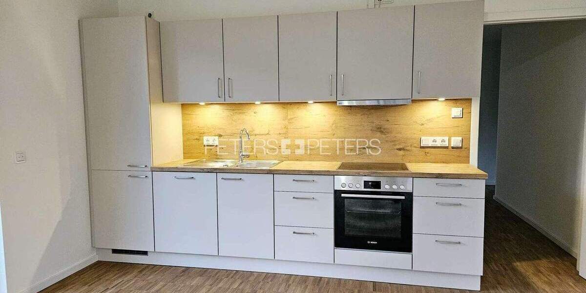 Etagenwohnung Pinneberg - 4 Zimmer, 90 m&sup2;, 1.749&euro; | Angebot:23977045