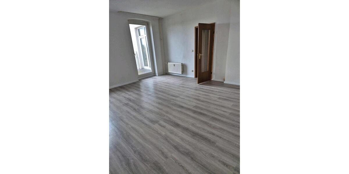 Etagenwohnung Halberstadt - 2 Zimmer, 76 m&sup2;, 380&euro; | Angebot:26246871