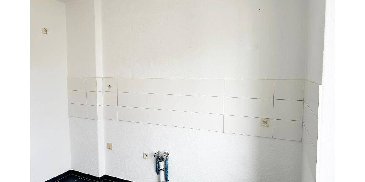 Etagenwohnung Nünchritz Merschwitz - 3 Zimmer, 62 m&sup2;, 320&euro; | Angebot:25998316