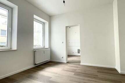 Wohnung zum Mieten in Krefeld Stadtmitte 320 € 26 m²