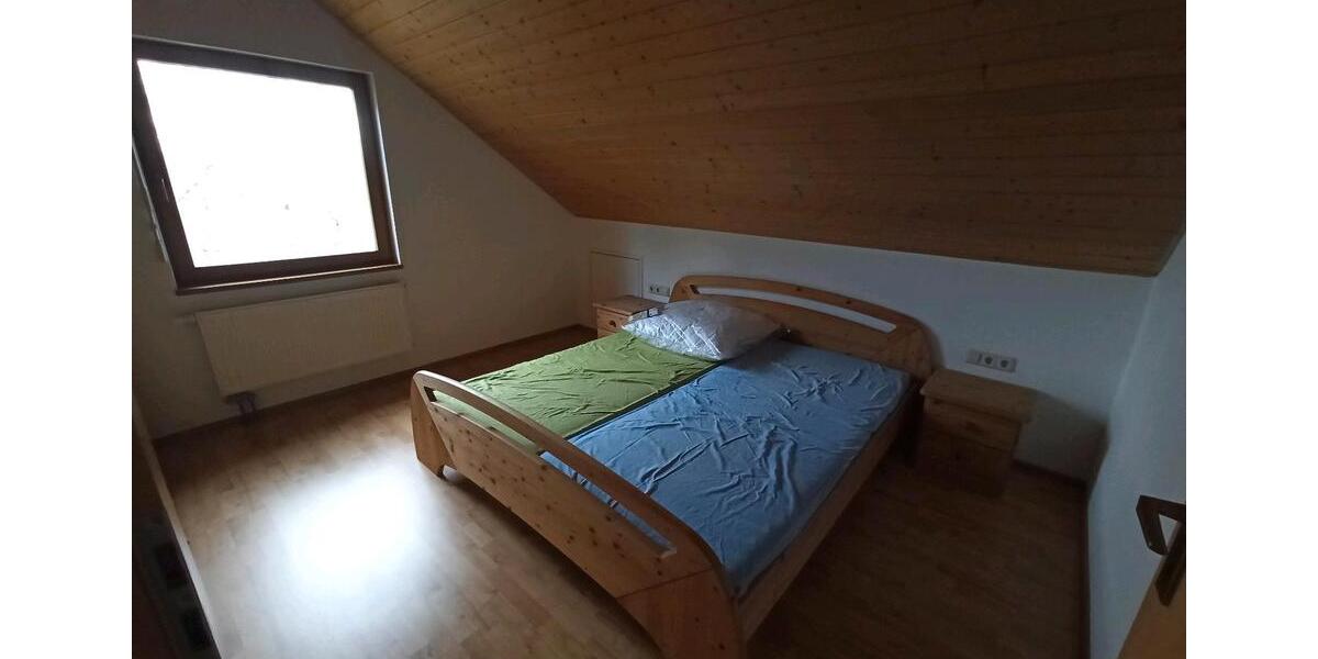 Dachgeschoßwohnung Münsingen - 2 Zimmer, 800&euro; | Angebot:22499082