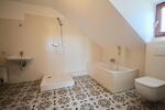 Dachgeschoßwohnung Wiesbaden - 2.5 Zimmer, 72 m&sup2;, 775&euro; | Angebot:26544969