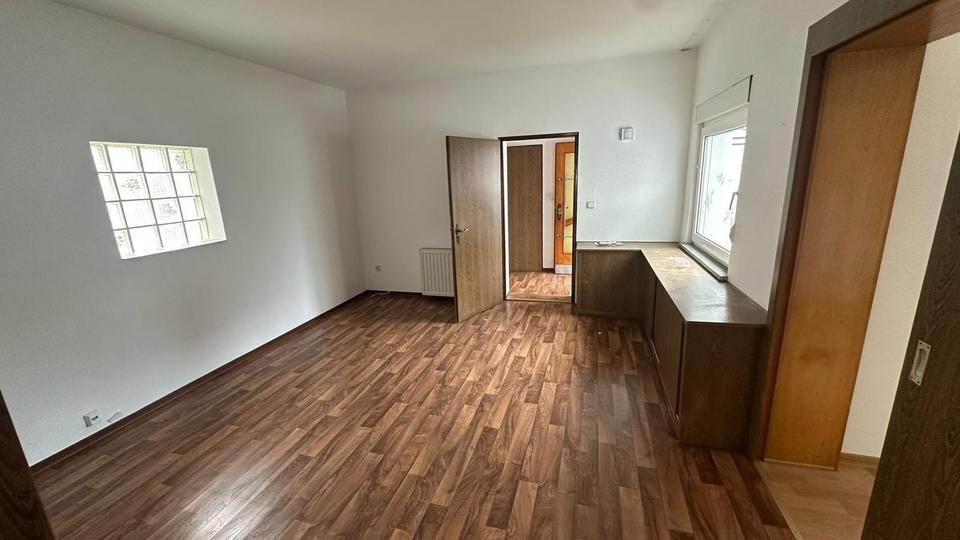 Erdgeschoßwohnung Kelsterbach - 3.5 Zimmer, 100 m&sup2;, 1.550&euro; | Angebot:24604258