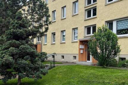 Wohnung Gröningen Großalsleben - 2 Zimmer, 53 m&sup2;, 220&euro; | Angebot:26788263