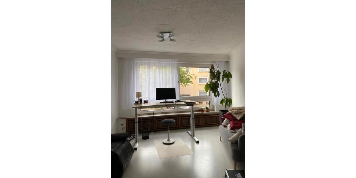 Etagenwohnung Hildesheim - 4 Zimmer, 130 m&sup2;, 950&euro; | Angebot:26299503