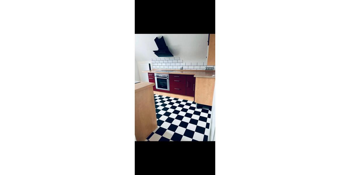 Dachgeschoßwohnung Göttingen - 3 Zimmer, 65 m&sup2;, 900&euro; | Angebot:26660401