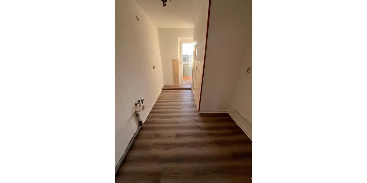 Erdgeschoßwohnung Freiberg - 3 Zimmer, 71 m&sup2;, 460&euro; | Angebot:24582933