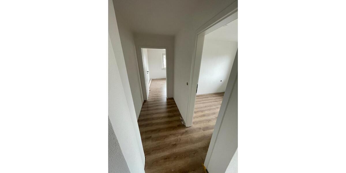 Etagenwohnung Arzberg - 3 Zimmer, 57 m&sup2;, 457&euro; | Angebot:25996043