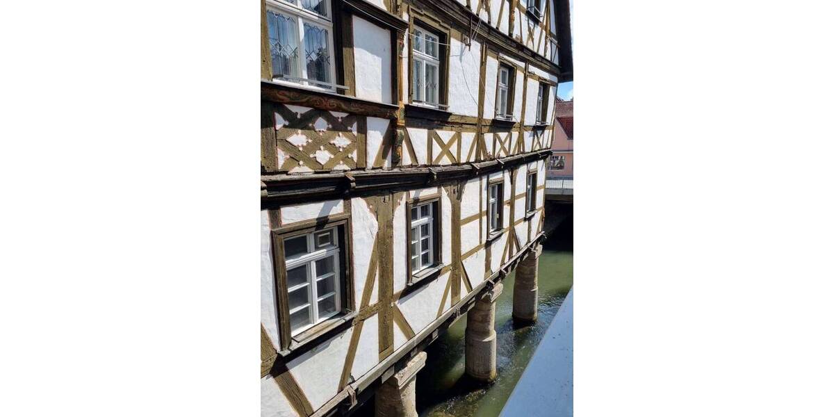 Etagenwohnung Forchheim - 2 Zimmer, 94 m&sup2;, 940&euro; | Angebot:26171225