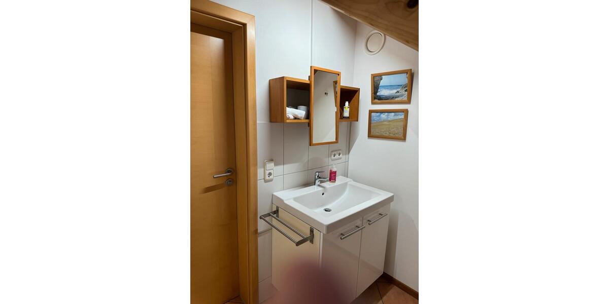 Dachgeschoßwohnung Meersburg - 2 Zimmer, 46 m&sup2;, 1.100&euro; | Angebot:26677389