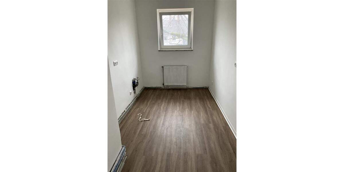 Etagenwohnung Frankfurt am Main Sossenheim - 3 Zimmer, 67 m&sup2;, 952&euro; | Angebot:25155030