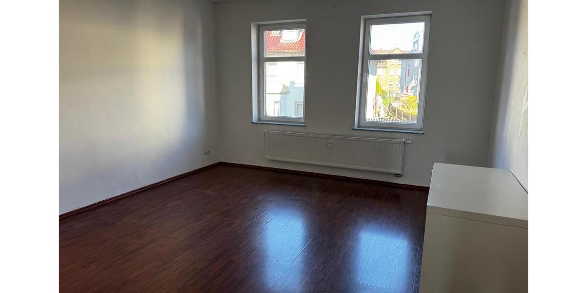 Etagenwohnung Bebra - 3 Zimmer, 88 m&sup2;, 650&euro; | Angebot:26662450