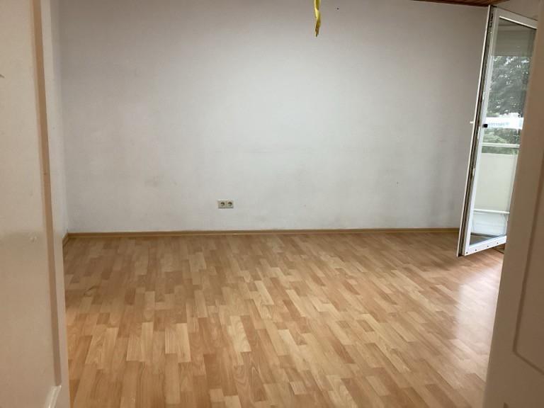 Erdgeschoßwohnung Oberndorf am Neckar - 3 Zimmer, 64 m&sup2;, 580&euro; | Angebot:24374190