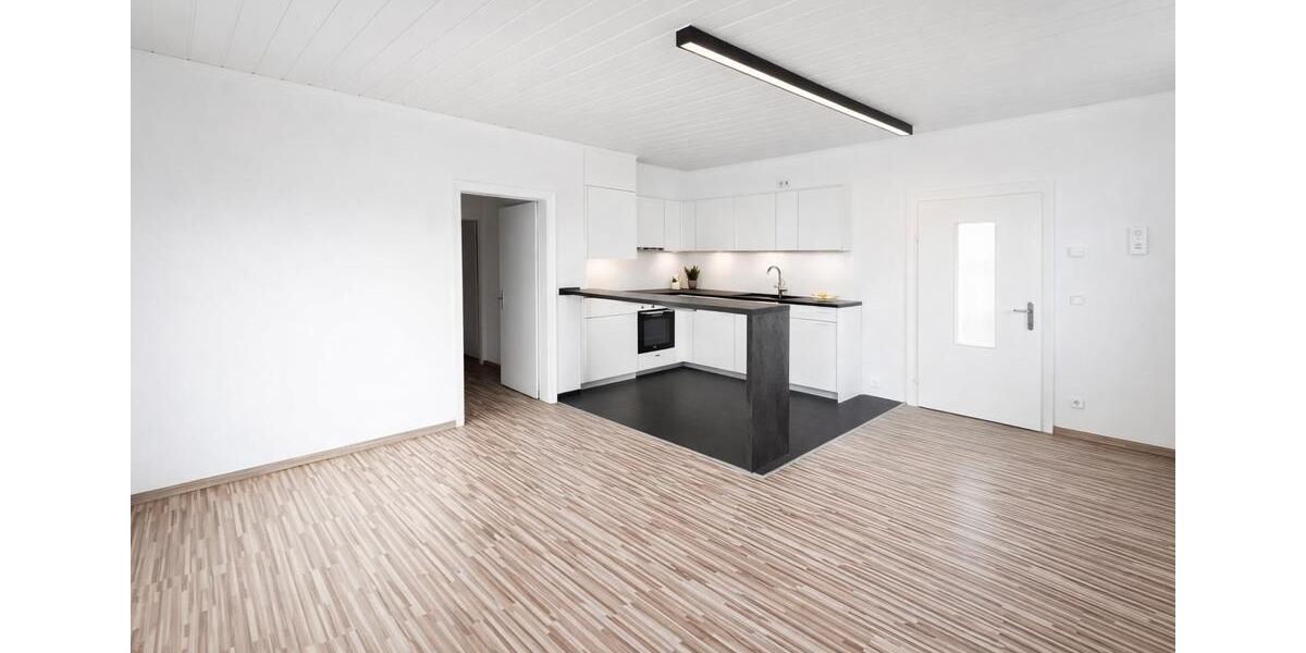 Einfamilienhaus Floß - 7 Zimmer, 184 m&sup2;, 1.590&euro; | Angebot:26237544