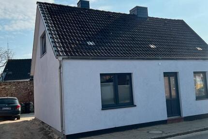 Wohnen auf Zeit Beidenfleth - 3 Zimmer, 75 m&sup2;, 24&euro; | Angebot:25383432