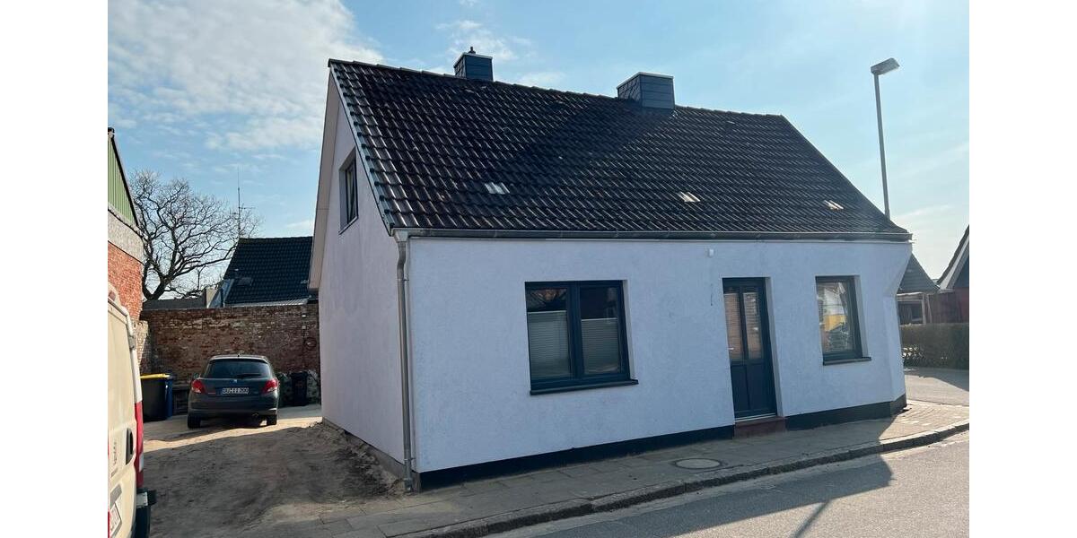 Wohnen auf Zeit Beidenfleth - 3 Zimmer, 75 m&sup2;, 24&euro; | Angebot:25383432