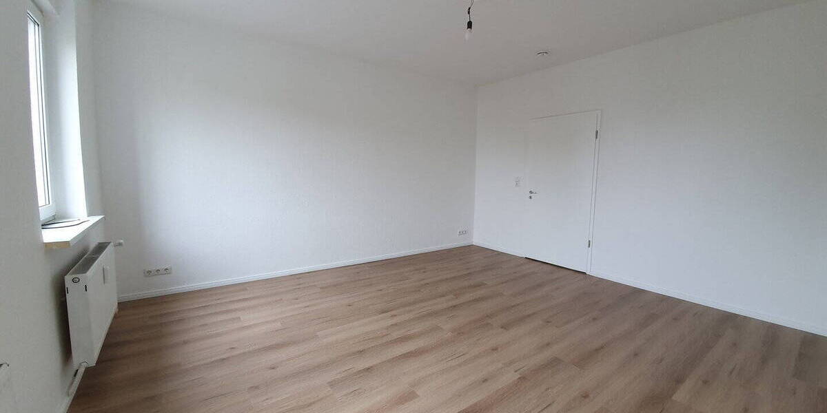 Etagenwohnung Velten Heidekrug - 2 Zimmer, 81 m&sup2;, 1.025&euro; | Angebot:26154500